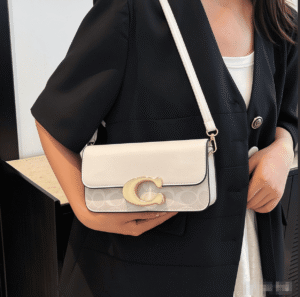 Designer Style Shoulder Purse Designer Style Shoulder Purse