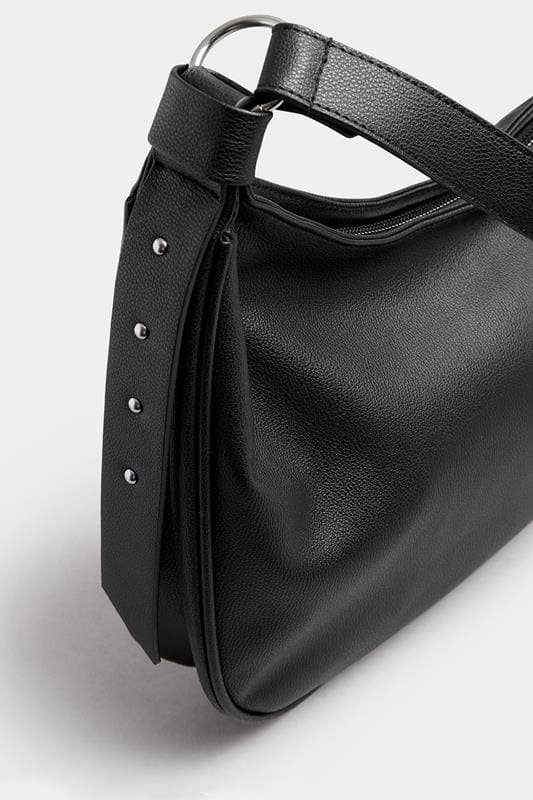 Minimalist synthetic leather shoulder bag with a smooth finish