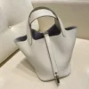 imgi_14_O1CN01yvjhEE22BblDsLzHf_!!2215654617082-0-cib.jpg_ Top Grain Leather Picotin Bag