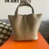 imgi_17_O1CN01bu64mU22BblCQ5aZM_!!2215654617082-0-cib.jpg_ Top Grain Leather Picotin Bag