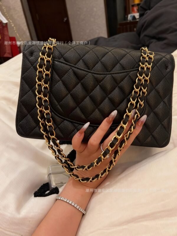 Genuine Leather Classic CF Caviar Quilted Shoulder Bag